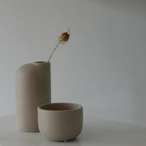 Ceramic Pot- Two Colours